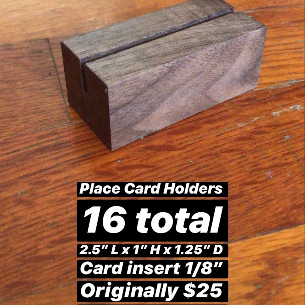 Place card holder